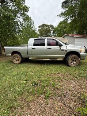 2008 Dodge Ram 2500 SLT Mega Cab