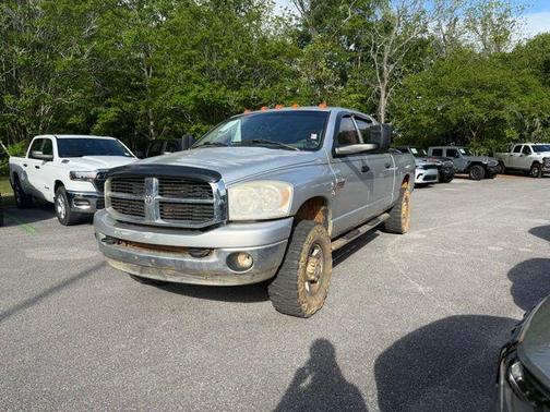 Bright Silver Metallic Clearcoat 2008 Dodge Ram 2500 SLT Mega Cab