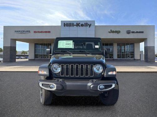 Black Clearcoat 2026 Jeep Gladiator Sport