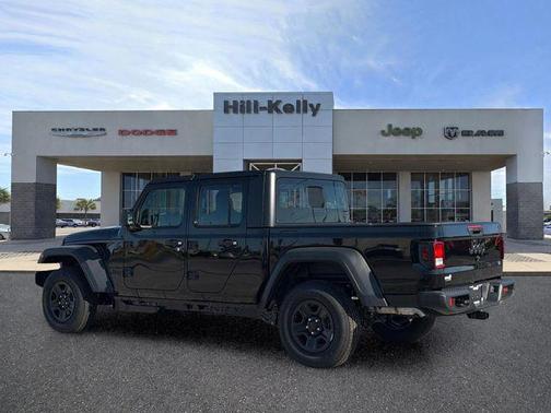 Black Clearcoat 2026 Jeep Gladiator Sport