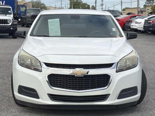 Summit White 2014 Chevrolet Malibu 1LS