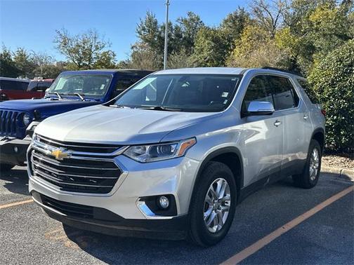 2020 Chevrolet Traverse LT Cloth