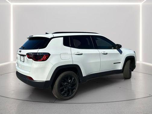 Bright White 2026 Jeep Compass Latitude