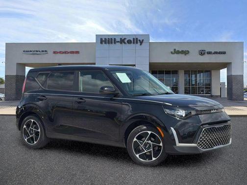 Fusion Black 2023 Kia Soul EX