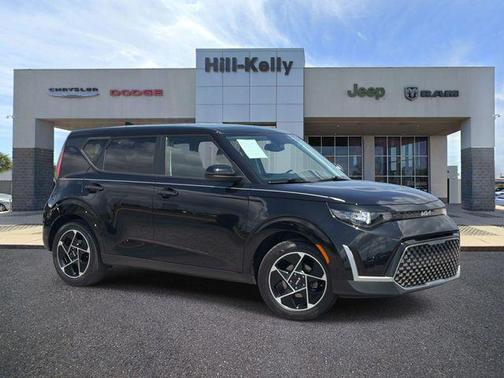 Fusion Black 2023 Kia Soul EX