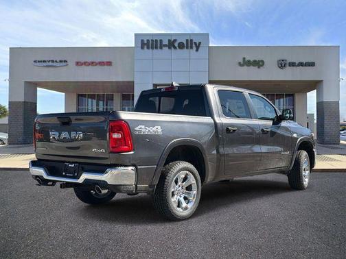 Granite Crystal Metallic Clearcoat 2026 RAM 1500 Big Horn/Lone Star