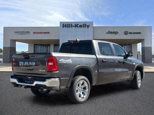 Granite Crystal Metallic Clearcoat 2026 RAM 1500 Big Horn/Lone Star