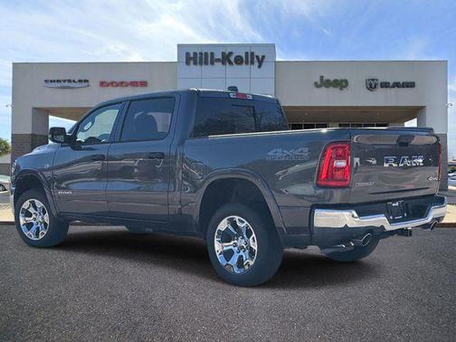 Granite Crystal Metallic Clearcoat 2026 RAM 1500 Big Horn/Lone Star