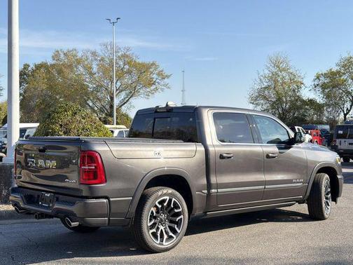 Granite Crystal Metallic Clearcoat 2026 RAM 1500 Limited