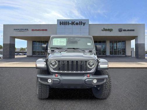Granite Crystal Metallic Clearcoat 2026 Jeep Gladiator Rubicon