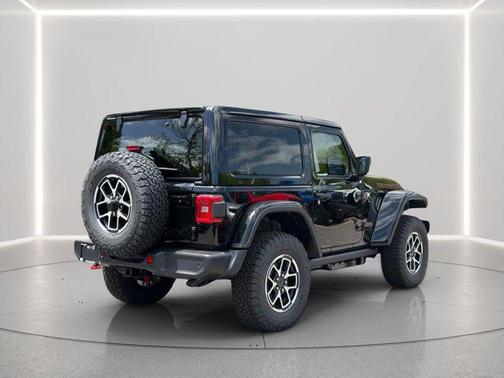 Black Clearcoat 2026 Jeep Wrangler Rubicon