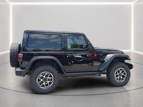 Black Clearcoat 2026 Jeep Wrangler Rubicon