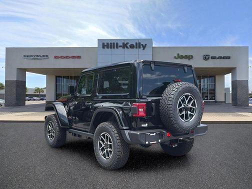 Black Clearcoat 2026 Jeep Wrangler Rubicon
