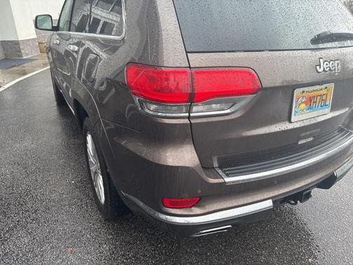 2018 Jeep Grand Cherokee Summit