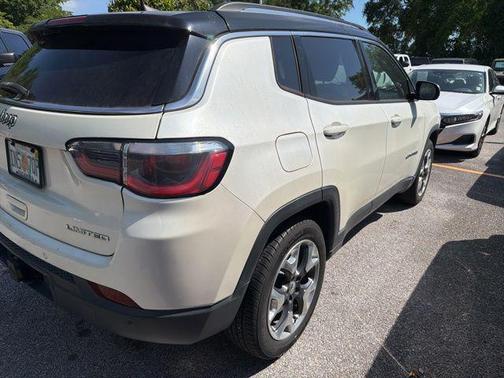 Pearl White Tri-Coat 2017 Jeep New Compass Limited