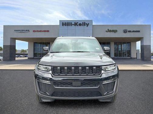 Diamond Black Crystal Pearlcoat 2026 Jeep Grand Cherokee L Limited