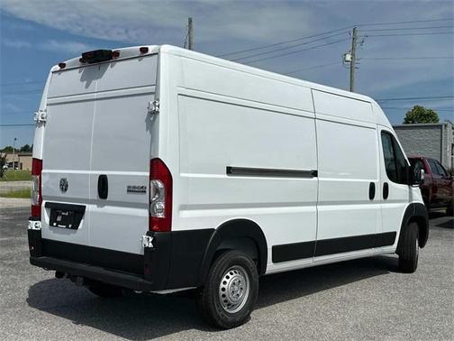 2025 RAM ProMaster 2500 Tradesman