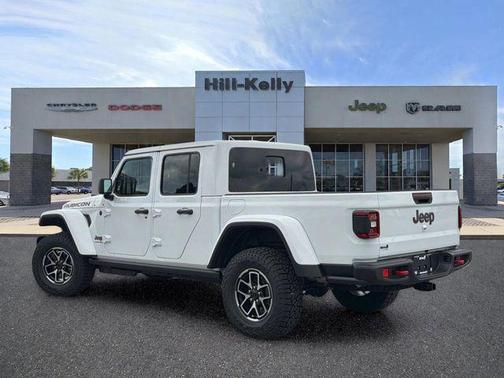 Bright White Clearcoat 2026 Jeep Gladiator Rubicon
