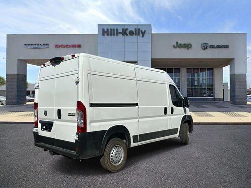 Bright White Clearcoat 2026 RAM ProMaster 2500 Tradesman