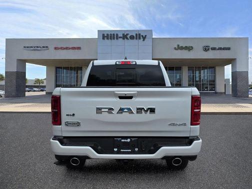 Ivory White Tri-Coat Pearlcoat 2026 RAM 1500 Longhorn