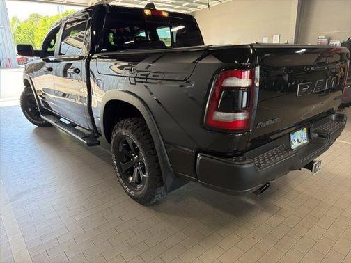 Diamond Black Crystal Pearlcoat 2023 RAM 1500 Rebel