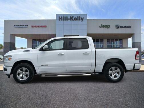 Bright White Clearcoat 2022 RAM 1500 Big Horn/Lone Star