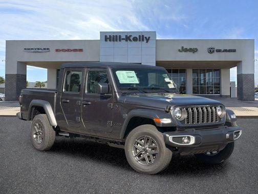 Granite Crystal Metallic Clearcoat 2026 Jeep Gladiator Sport