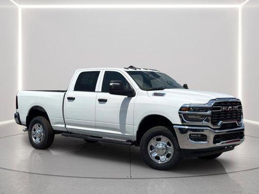 Bright White Clearcoat 2026 RAM 2500 Tradesman Crew Cab 4x4 6'4' Box