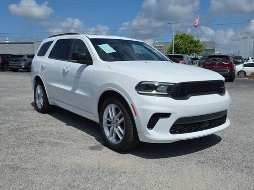 White Knuckle Clearcoat 2024 Dodge Durango GT Plus