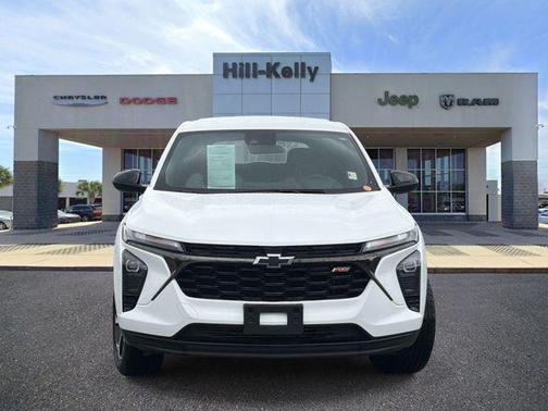 Summit White 2024 Chevrolet Trax FWD 1RS