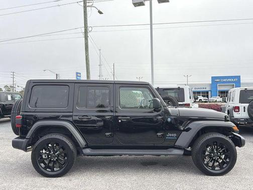 2025 Jeep Wrangler 4xe Sahara