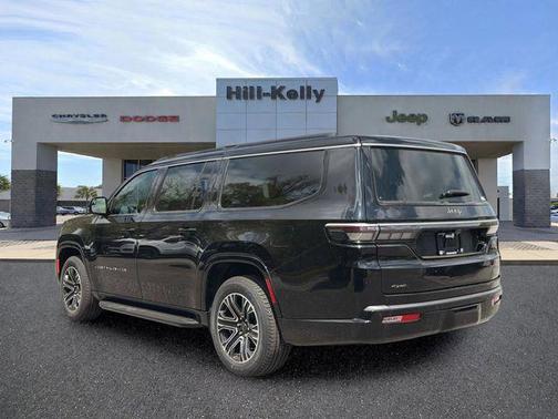 High Gloss Black 2026 Jeep Grand Wagoneer L 4x4