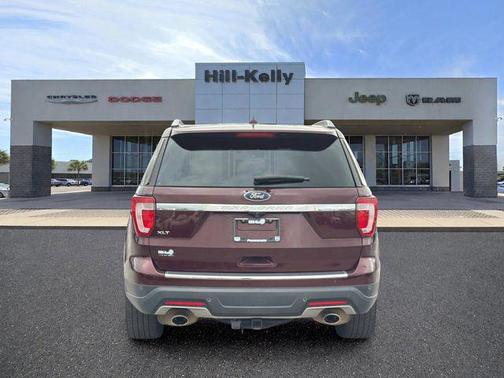 Burgundy 2018 Ford Explorer XLT