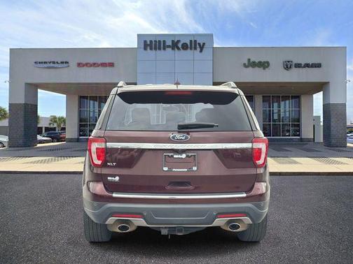 Burgundy 2018 Ford Explorer XLT