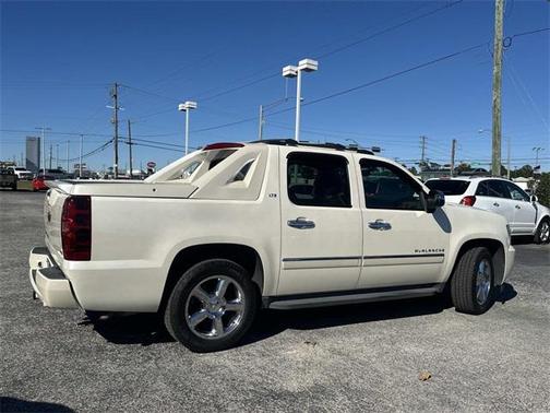 2012 Chevrolet Avalanche 1500 LTZ