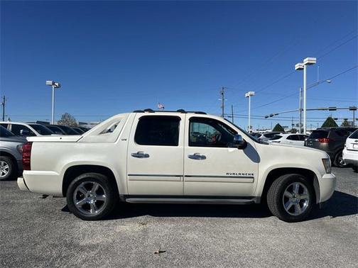 2012 Chevrolet Avalanche 1500 LTZ