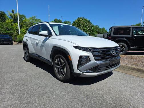 Serenity White Pearl 2025 Hyundai TUCSON SEL