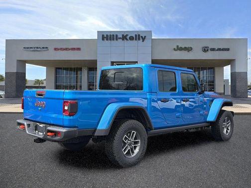 Hydro Blue Pearlcoat 2026 Jeep Gladiator Mojave 4x4