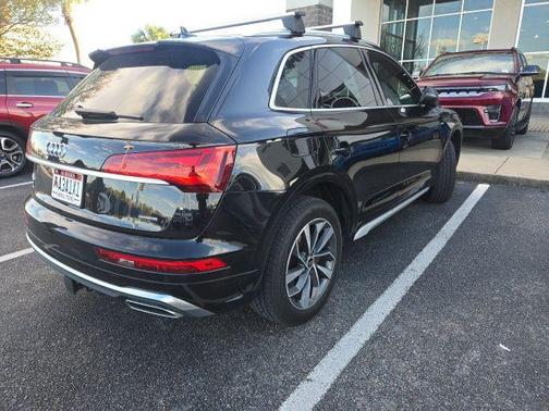 2023 Audi Q5 45 S line Premium Plus