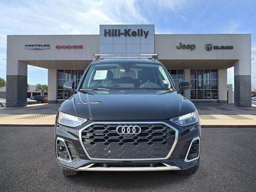 Mythos Black Metallic 2023 Audi Q5 45 S line Premium Plus