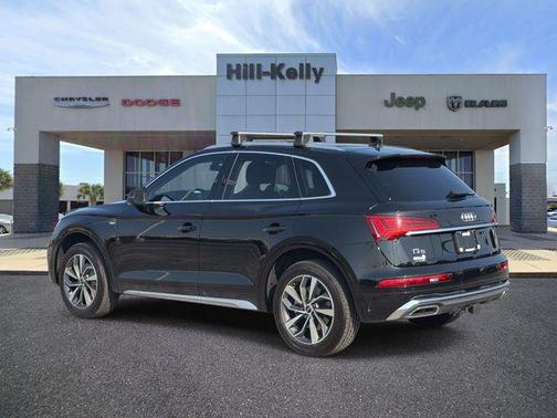 Mythos Black Metallic 2023 Audi Q5 45 S line Premium Plus