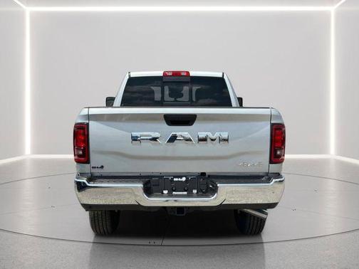 Silver Zynith 2026 RAM 2500 Tradesman Crew Cab 4x4 6'4' Box