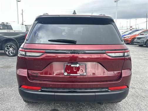 2025 Jeep Grand Cherokee Altitude