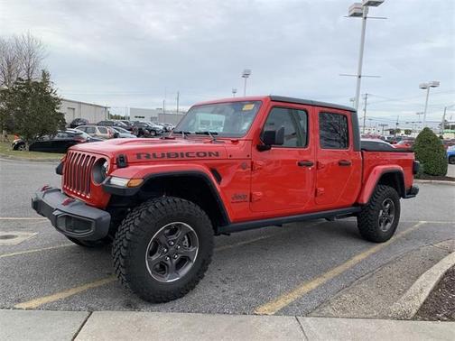 Photo 3 of 7 of 2020 Jeep Gladiator Rubicon