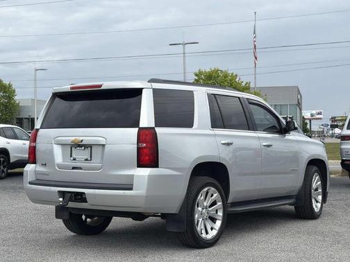 Silver Ice Metallic 2019 Chevrolet Tahoe LS