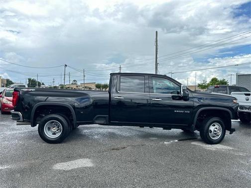2024 Chevrolet Silverado 3500 LTZ