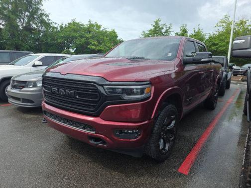Ivory White Tri-Coat Pearlcoat 2026 RAM 1500 Laramie
