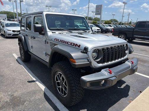 Silver Zynith Clearcoat 2024 Jeep Wrangler Rubicon