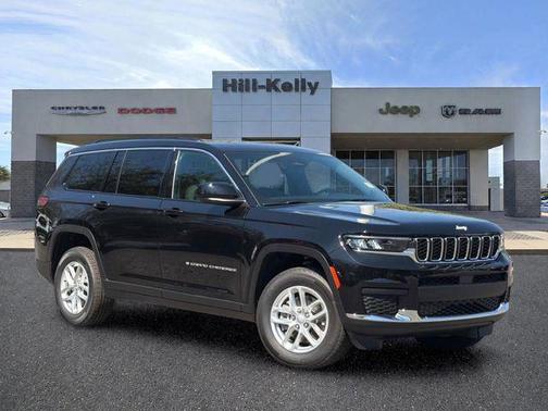 Diamond Black Crystal Pearlcoat 2026 Jeep Grand Cherokee L Altitude