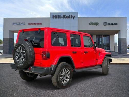 Firecracker Red Clearcoat 2025 Jeep Wrangler 4-Door Sahara 4x4